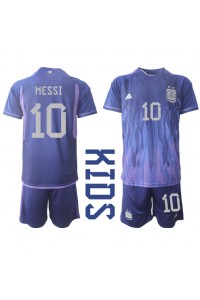 Argentiina Lionel Messi #10 Jalkapallovaatteet Lasten Vieraspeliasu MM-kisat 2022 Lyhythihainen (+ Lyhyet housut)